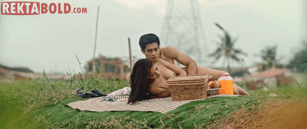 Puri.For .Rent .2025.2160p.WEB DL.AAC.x264 RSG 00.39.01.290